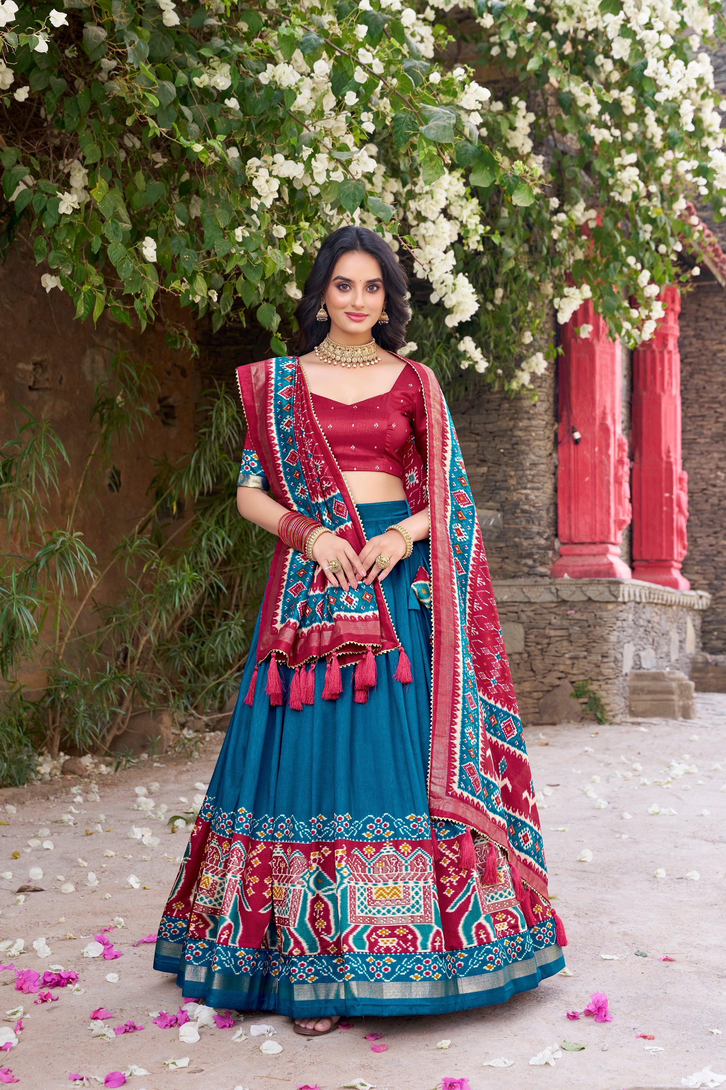 πͺ· Infuse Your Wardrobe with Southern Grace πͺ· Silk Kalamkari Print Lehenga Choli with Foil Work Border - Navratri